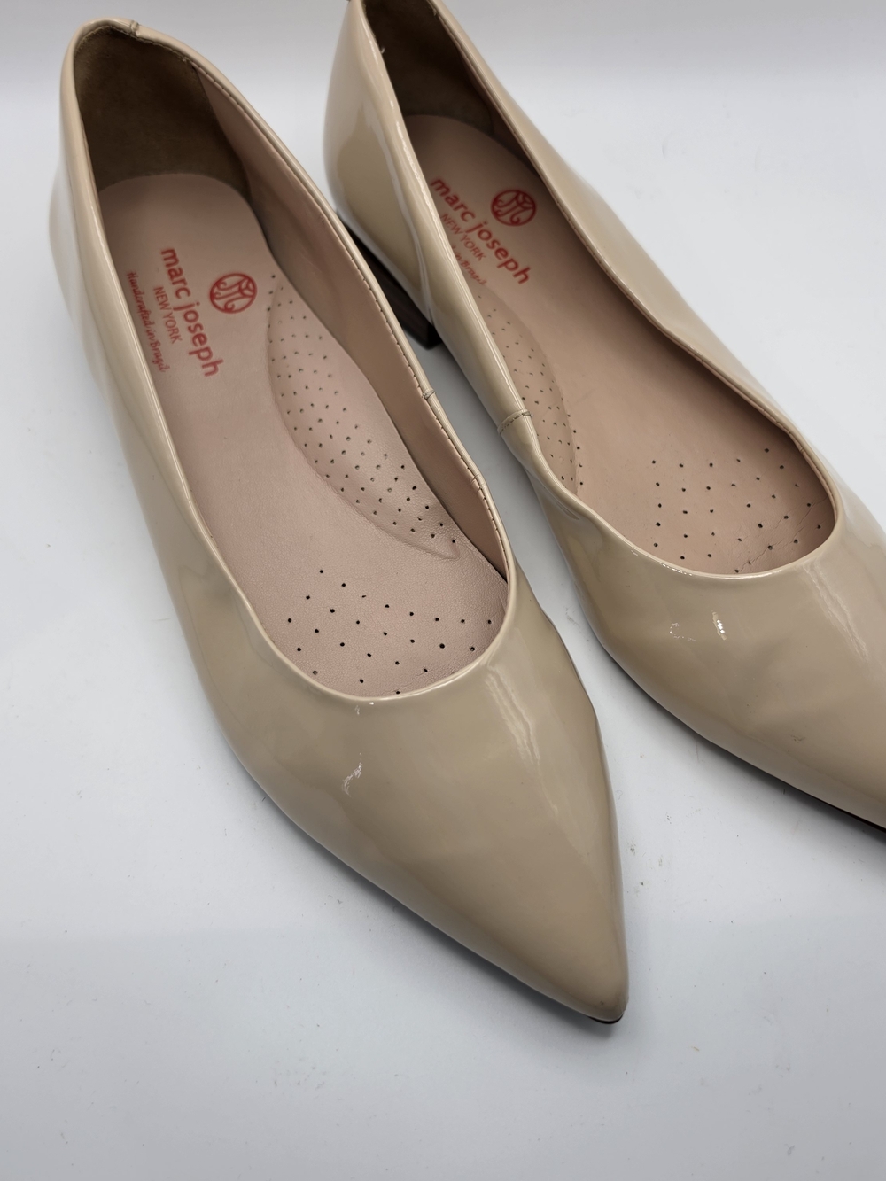 Marc Joseph New York Patent Leather Nude Flats Womens 7.5 Pointed Toe